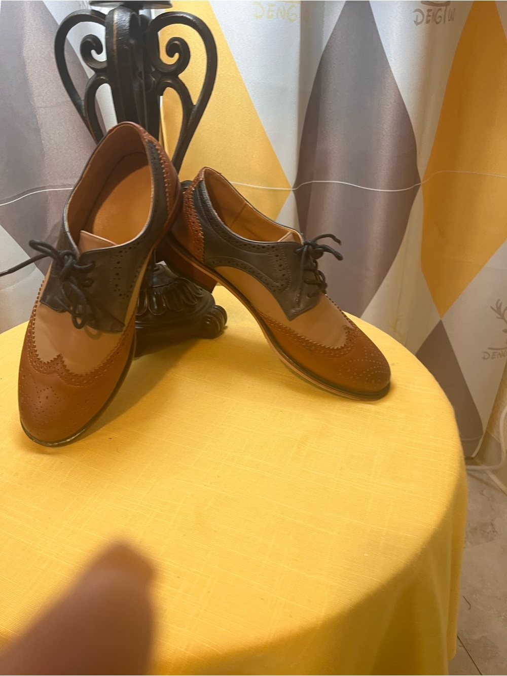 Oxford Two-Tone Brown and Dark Brown Wingtip Derbys